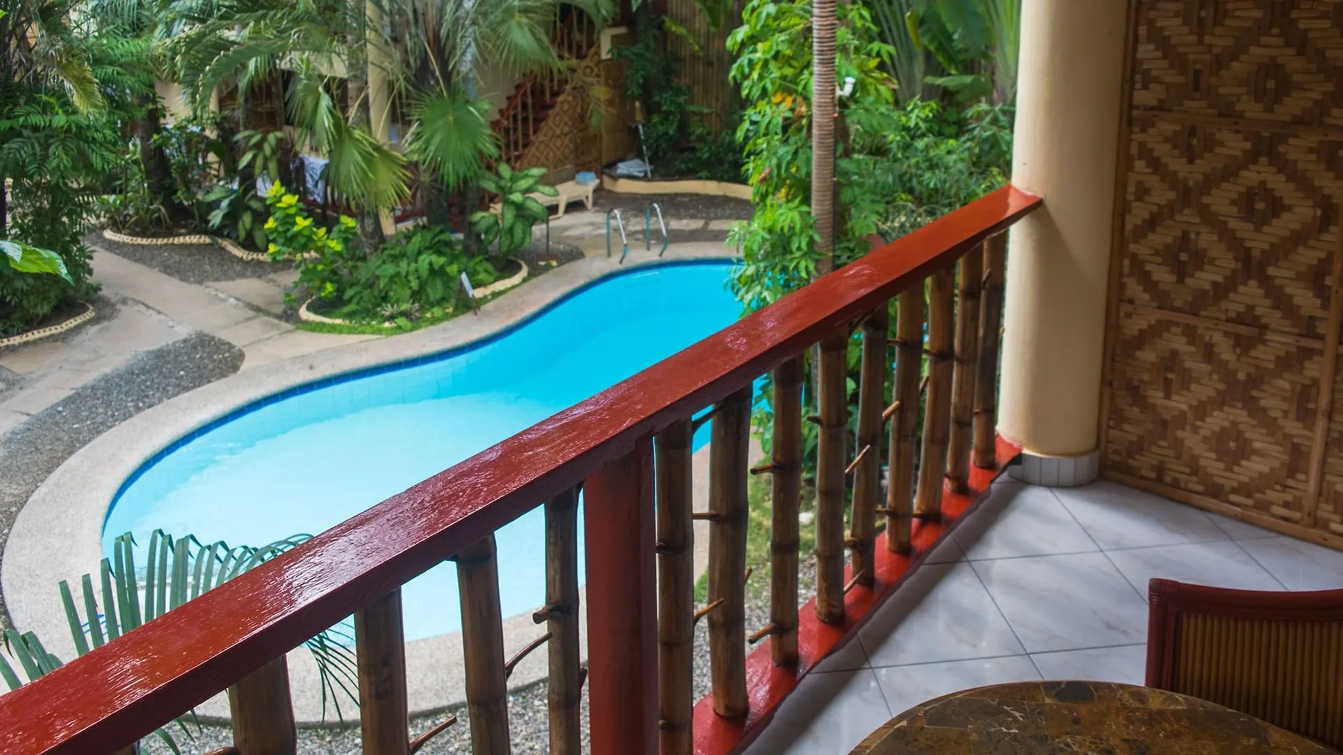 Alona Vida Beach Resort Panglao 3*,
